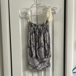 Gray and Cream Patterned Sleeveless Top